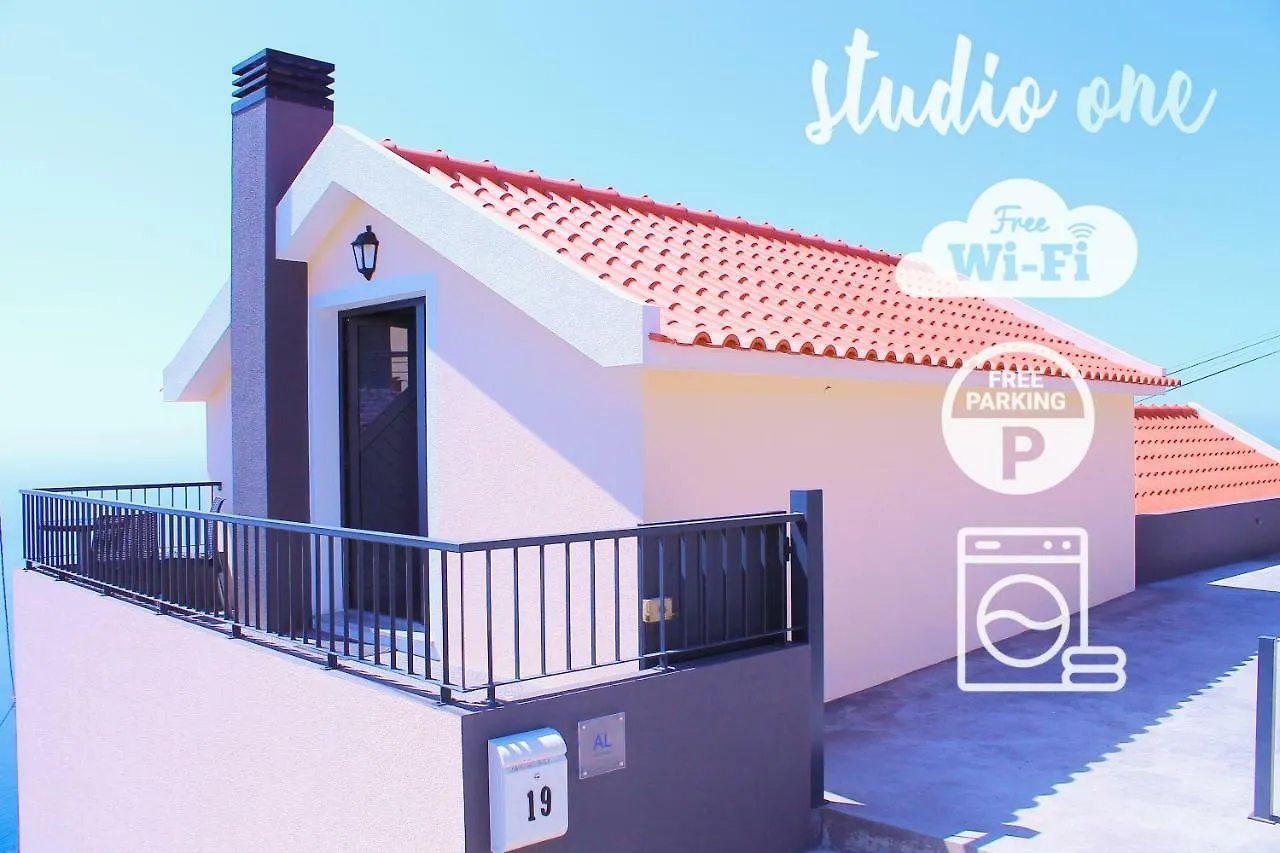 Studio One | Massapez | Fajã da Ovelha | Calheta Apartamento